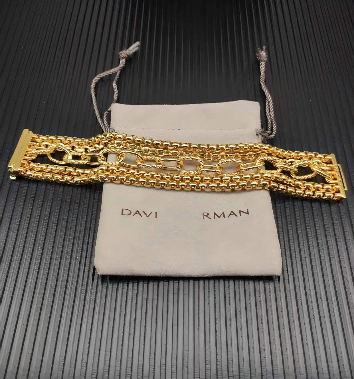 2025 New DY Bracelet Fashionable Simple Temperament Couple Bracelet Daily Wear Beaded Bracelet Men and Women Can Wear