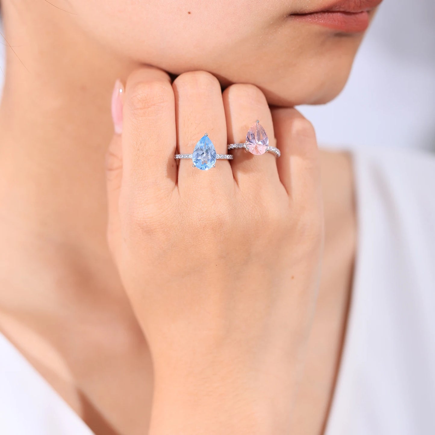 GEM'S BALLET Classic Pear Shape Sky Blue Topaz Engagement Rings 925 Sterling Silver Dainty Promise Ring  September Birthstone